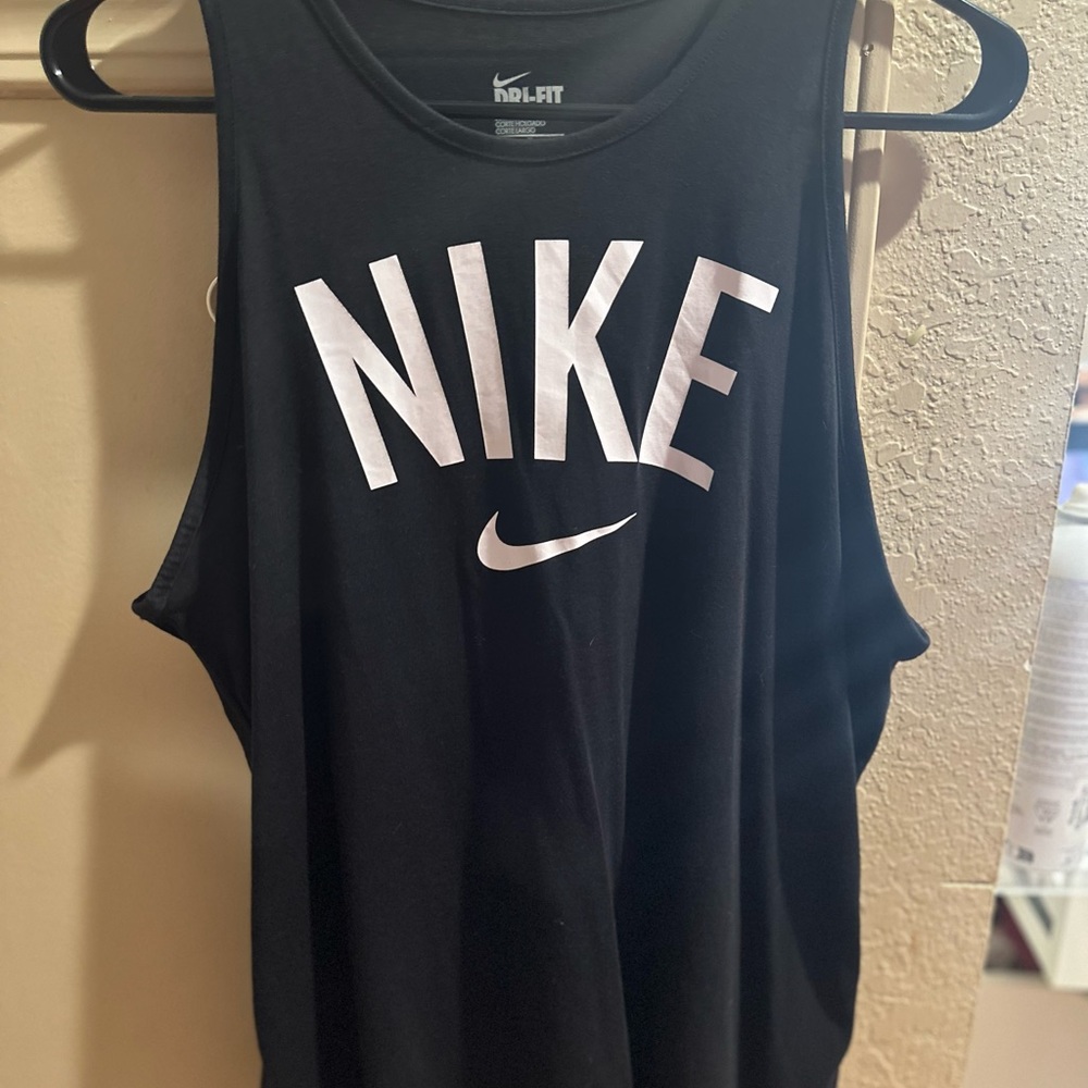 Nike Dri-Fit Sleeveless Tank Womens